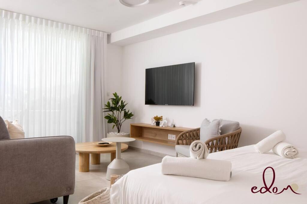 סוויטה משפחתית ליד הים - By Edom Apartment Eilat